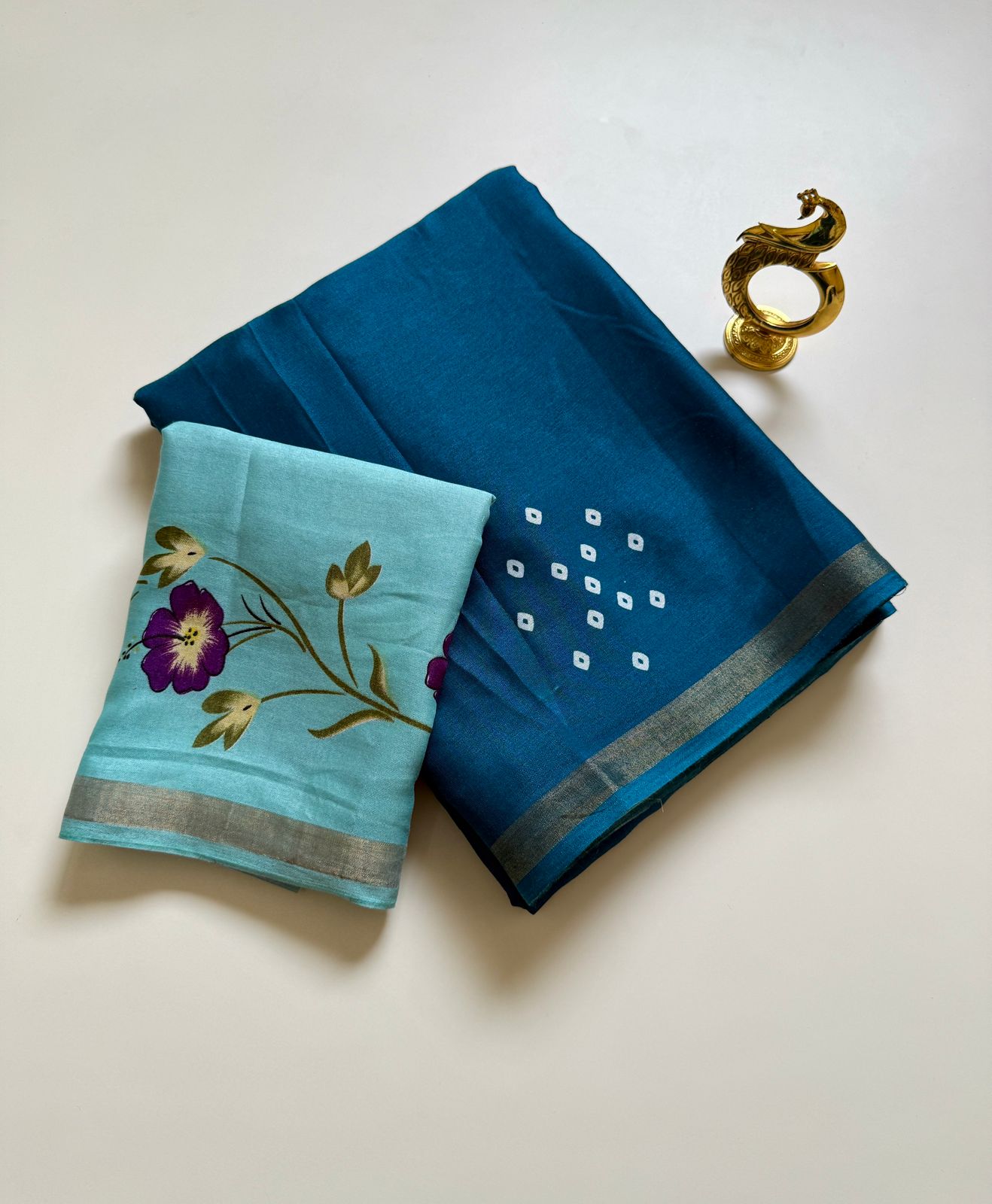 Exclusive Contrast Border Mysore Crepe Silk Saree with Chit Pallu